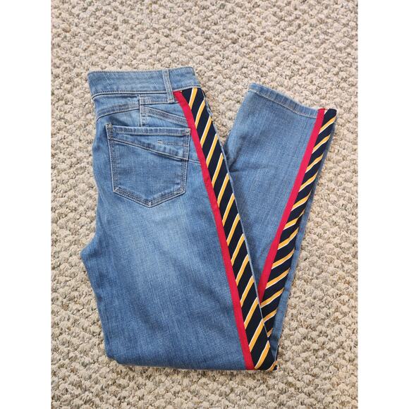 Tommy Hilfiger Size 2 Boyfriend Jeans With Side Stripes - Picture 1 of 10